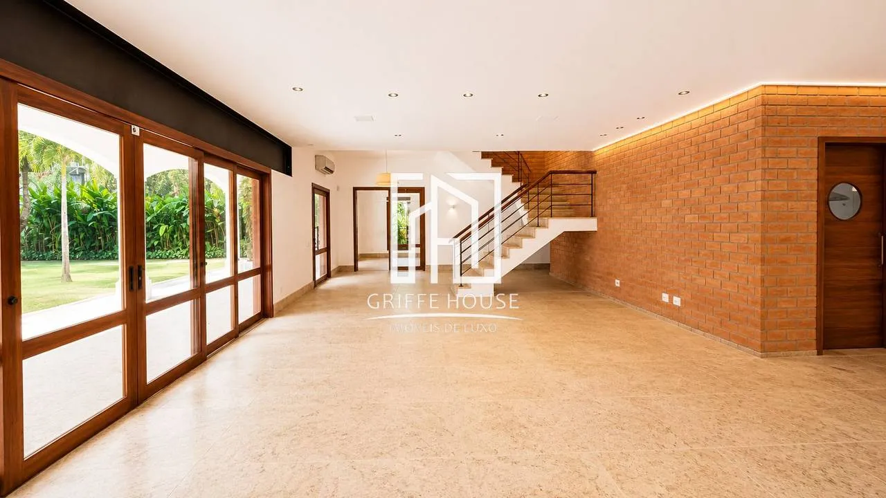Furnished house with gas open-plan kitchen and 5 bedrooms — photo 9