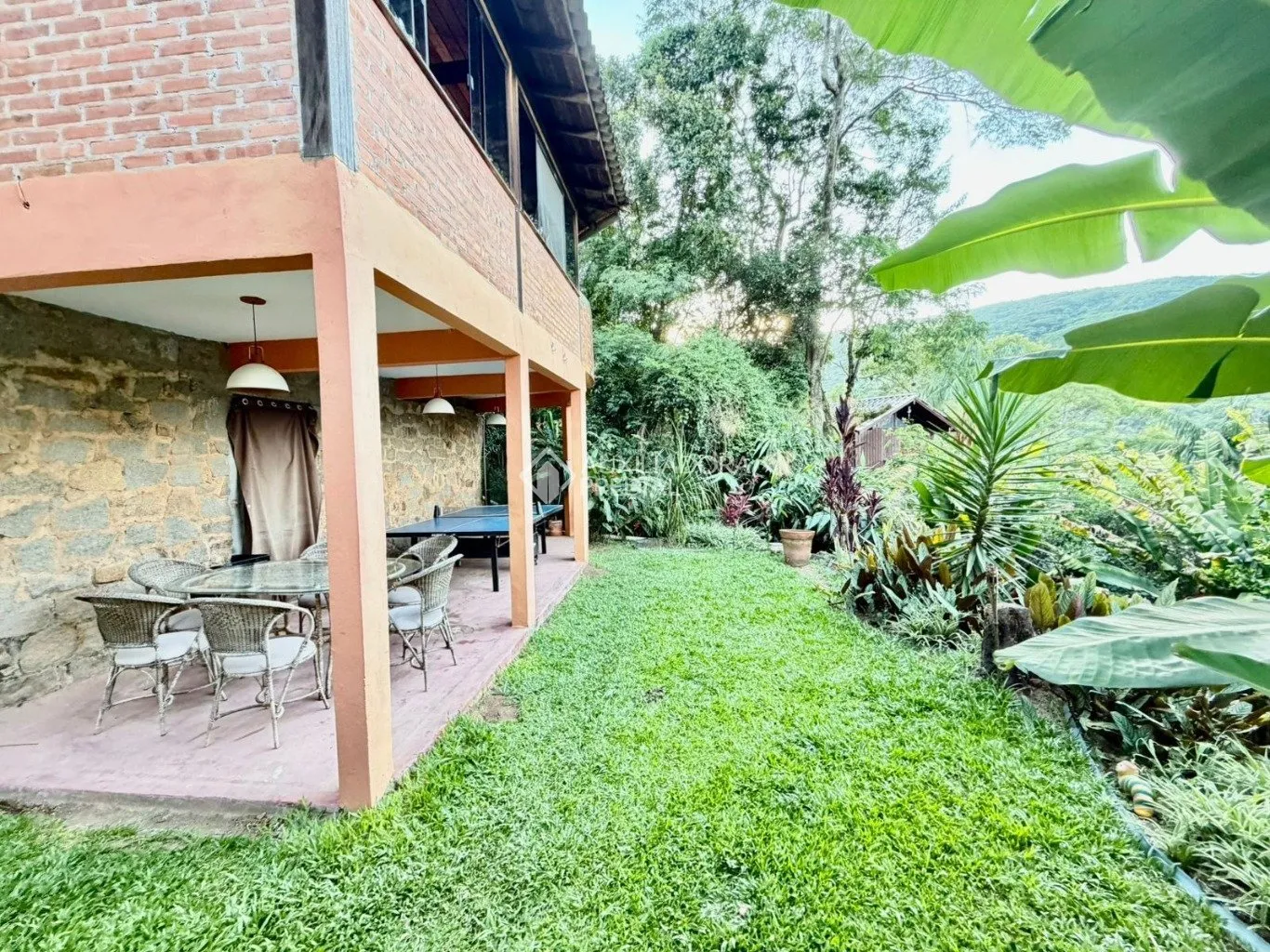 Furnished house with 3 bedrooms and an open gas kitchen — photo 37