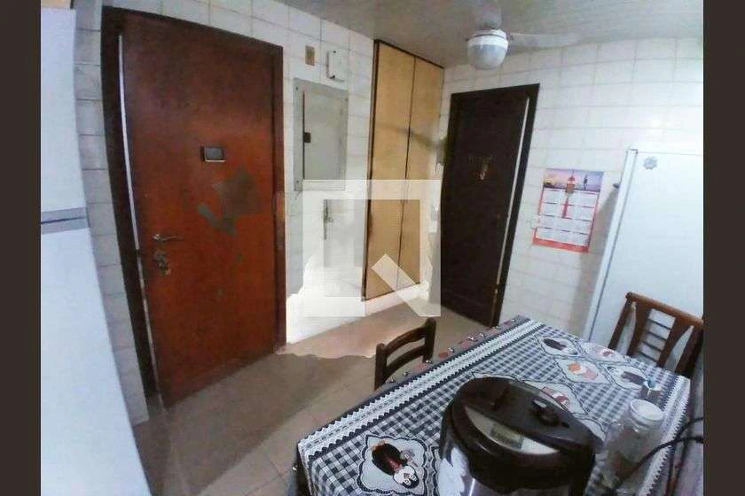 Apartamento mobiliado com 6 quartos e 240 m² — photo 7
