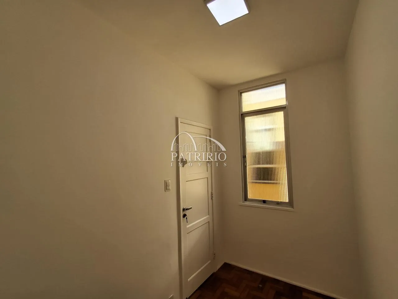 80 m² rental apartment with 3 bedrooms and 1 bathroom — photo 2