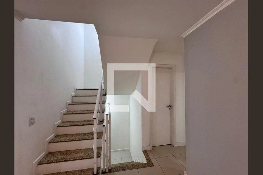 226 m² apartment with 4 bedrooms and a balcony grill — photo 41