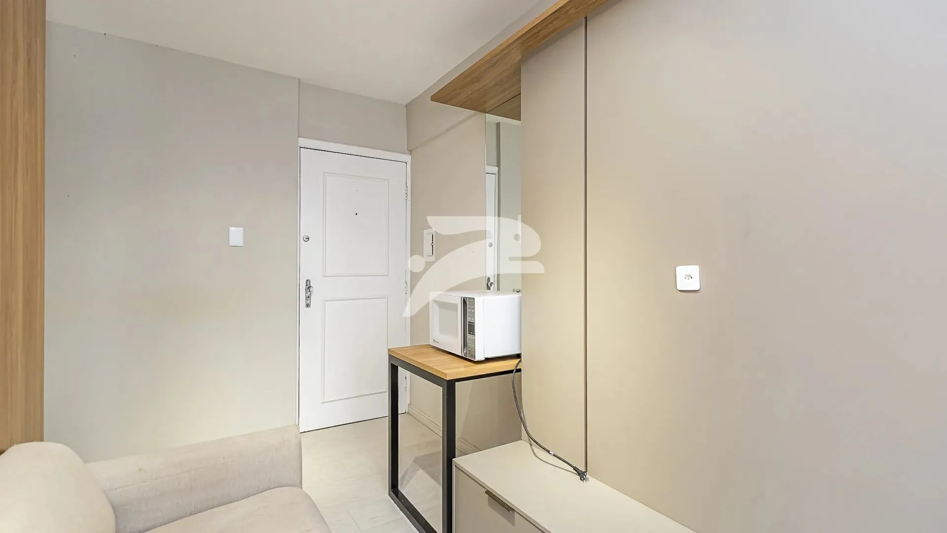 Apartamento mobiliado de 1 quarto com box de vidro — photo 11