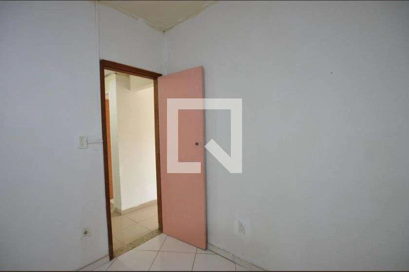70 m² apartment with 2 bedrooms and a balcony — photo 9