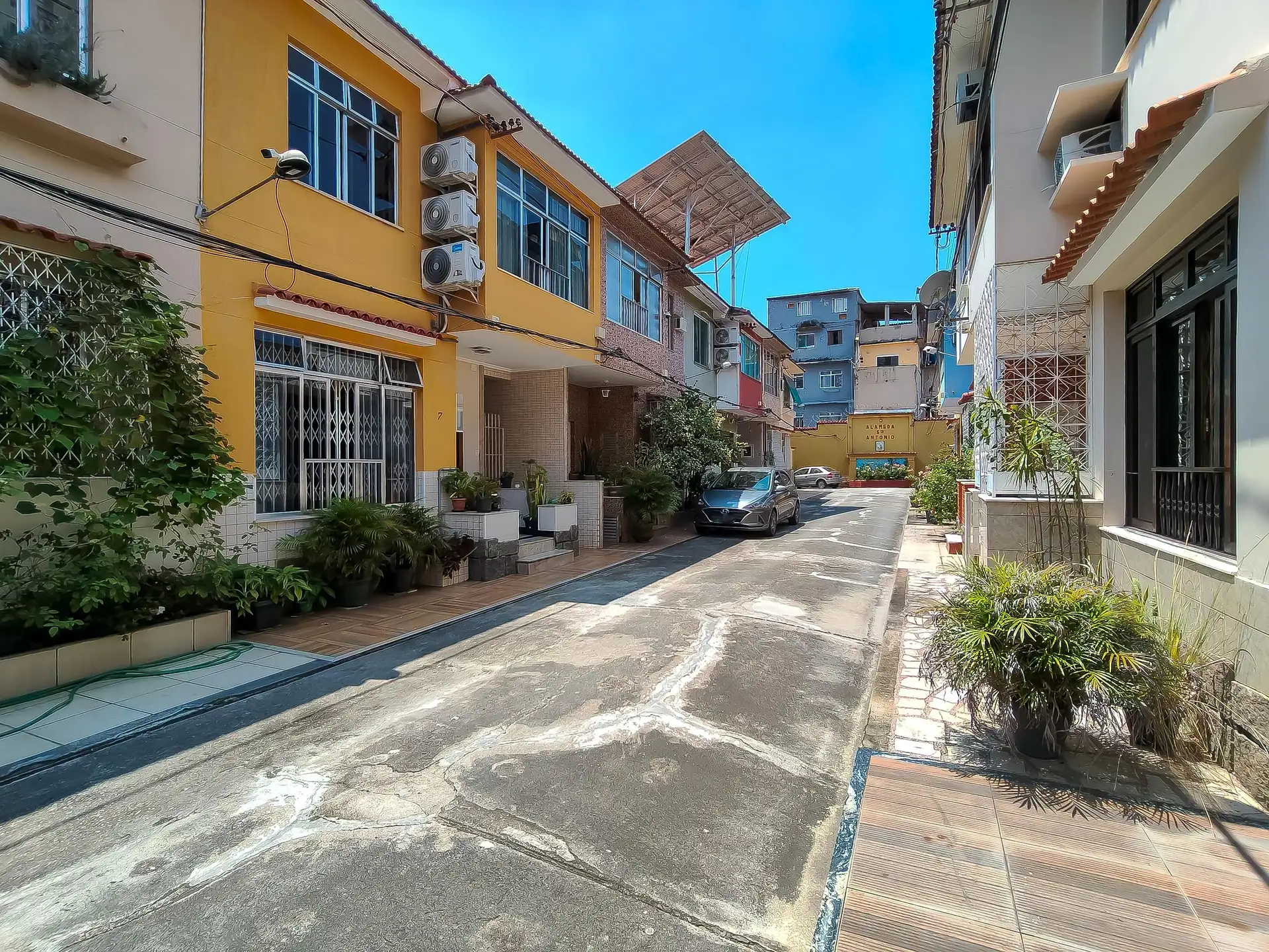 3-bedroom house with a garden in Rio de Janeiro — photo 53