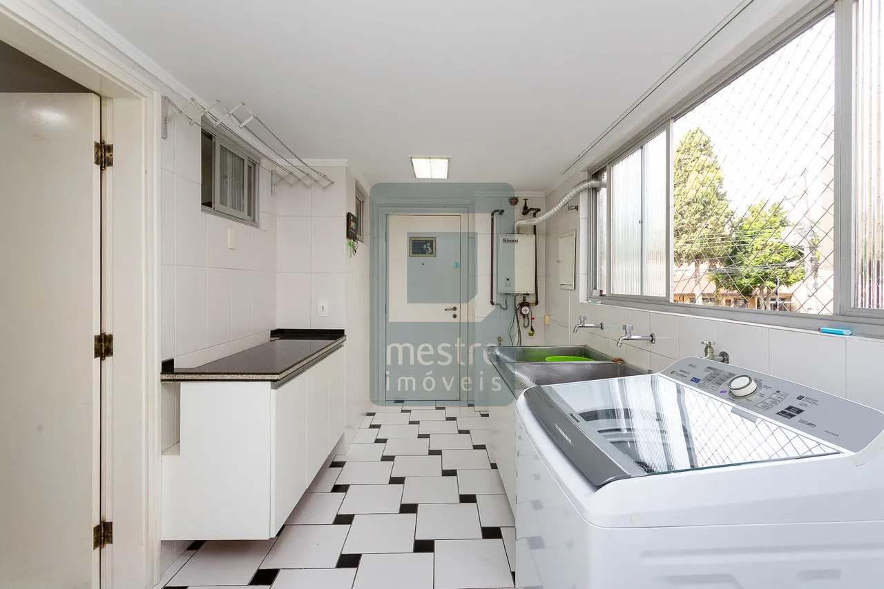 Apartamento mobiliado com 3 dormitórios e 4 banheiros — photo 18