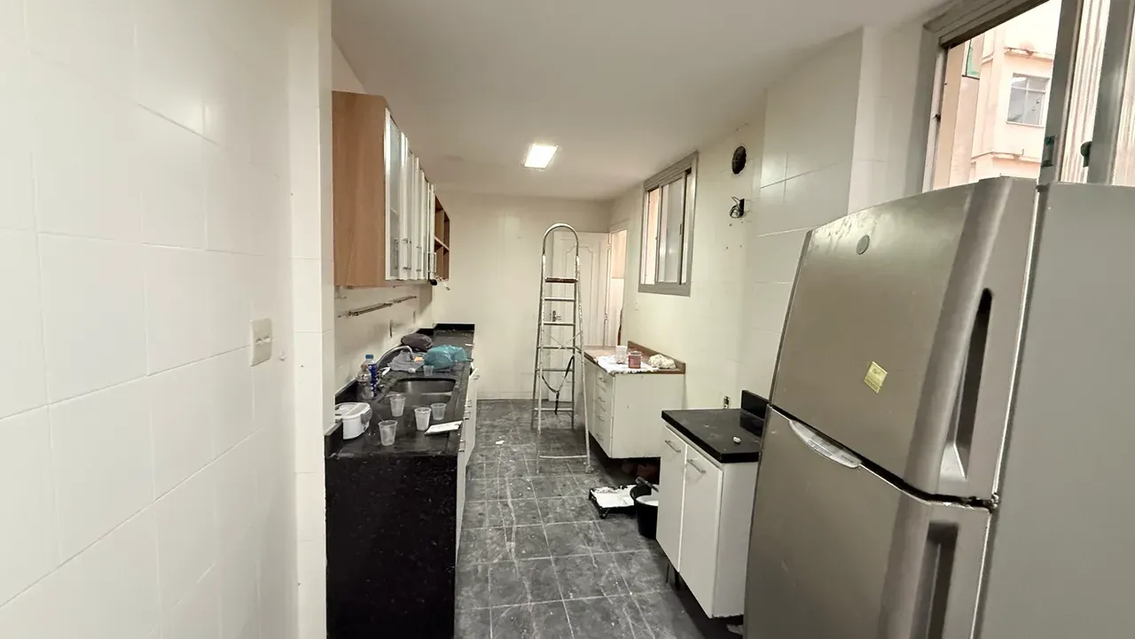 4-bedroom apartment, 1 with its own bathroom, 240 m² — photo 31
