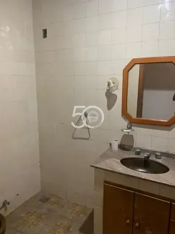 Casa com 5 quartos e cozinha fechada — photo 9