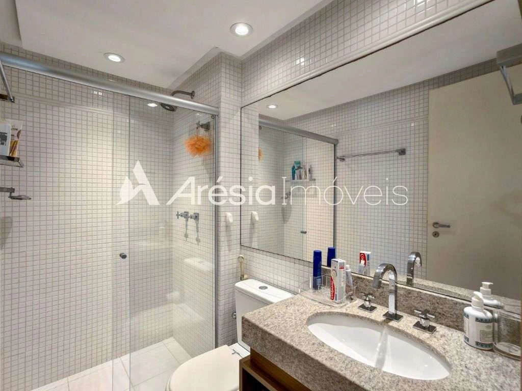 Apartamento mobiliado com 2 quartos e 100 m² — photo 16
