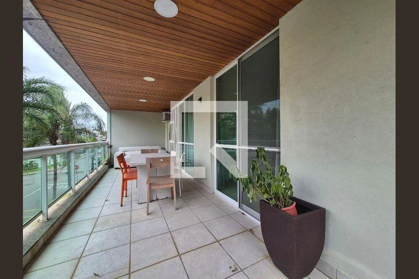 Apartamento mobiliado com 3 quartos e varanda — photo 21