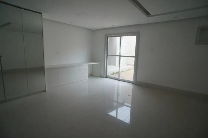 House, 450 m², with a private BBQ — photo 6