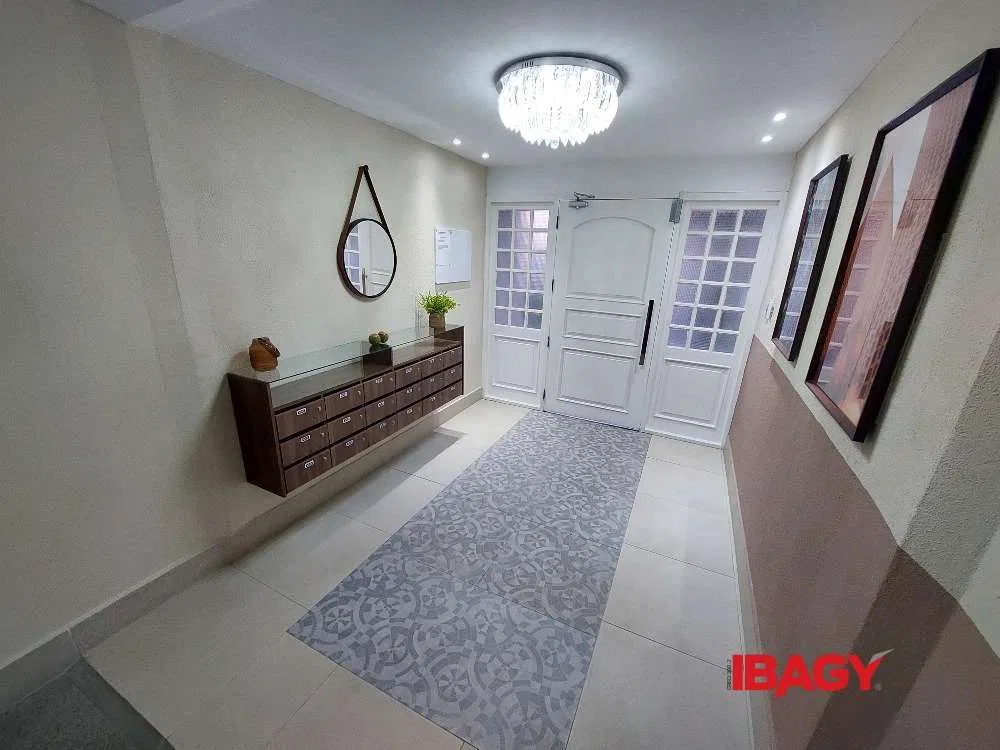 1-bedroom apartment with 56 m² and an in-unit laundry area