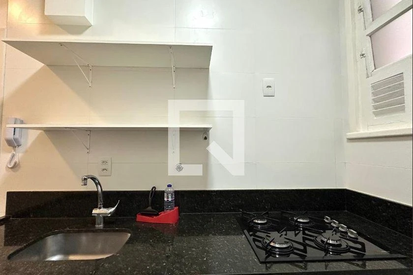Furnished 1-bedroom apartment with 65 m² and 2 bathrooms — photo 31