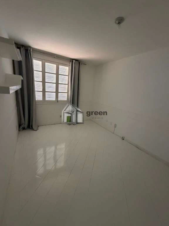 Casa em condomínio com 6 quartos e 600 m² — photo 13