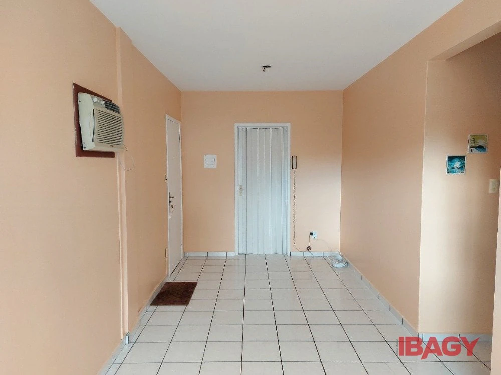 3-bedroom apartment, 51 m² — photo 13