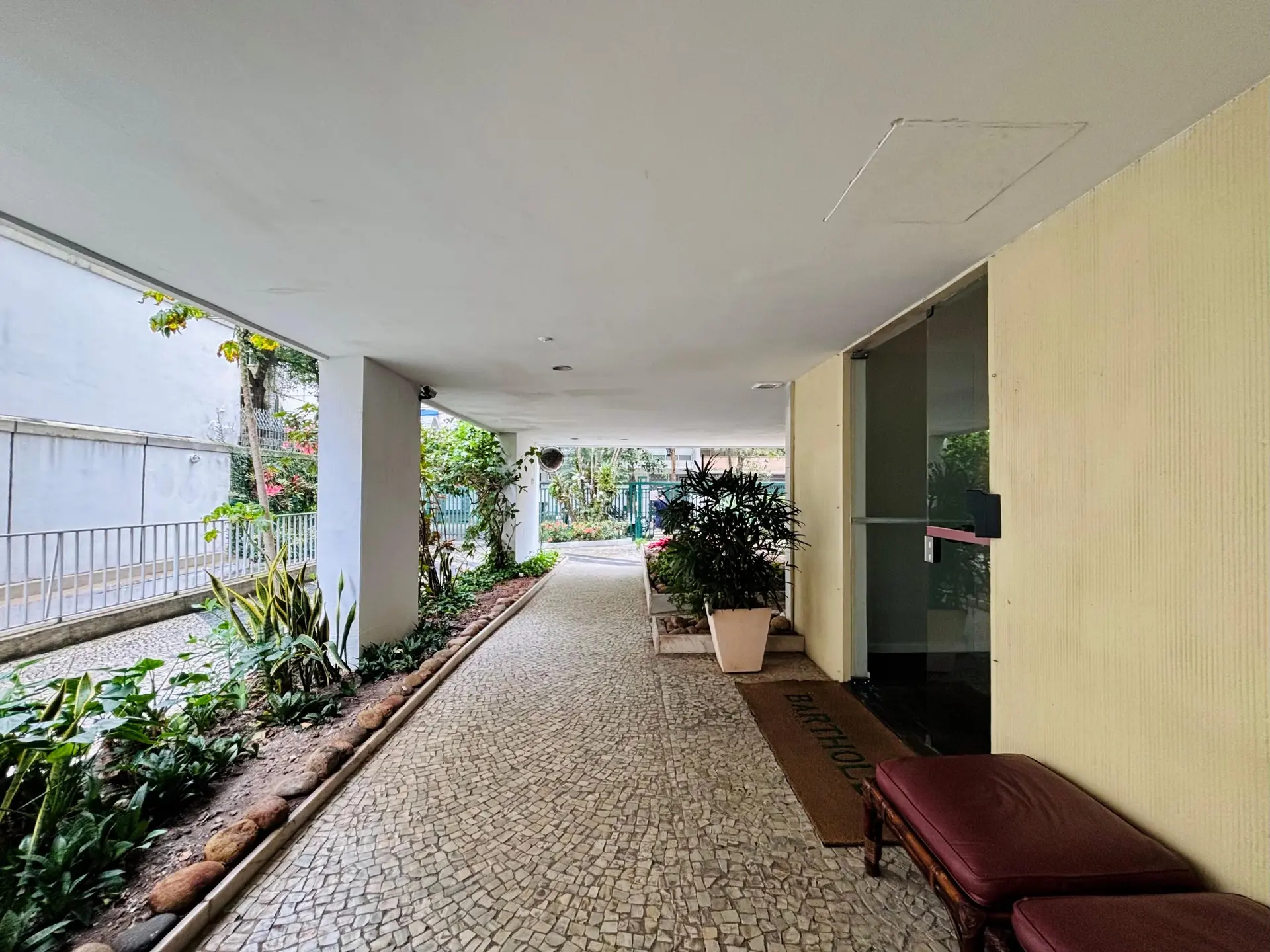Джакузі та 2 спальні: квартира 72 м² — photo 27