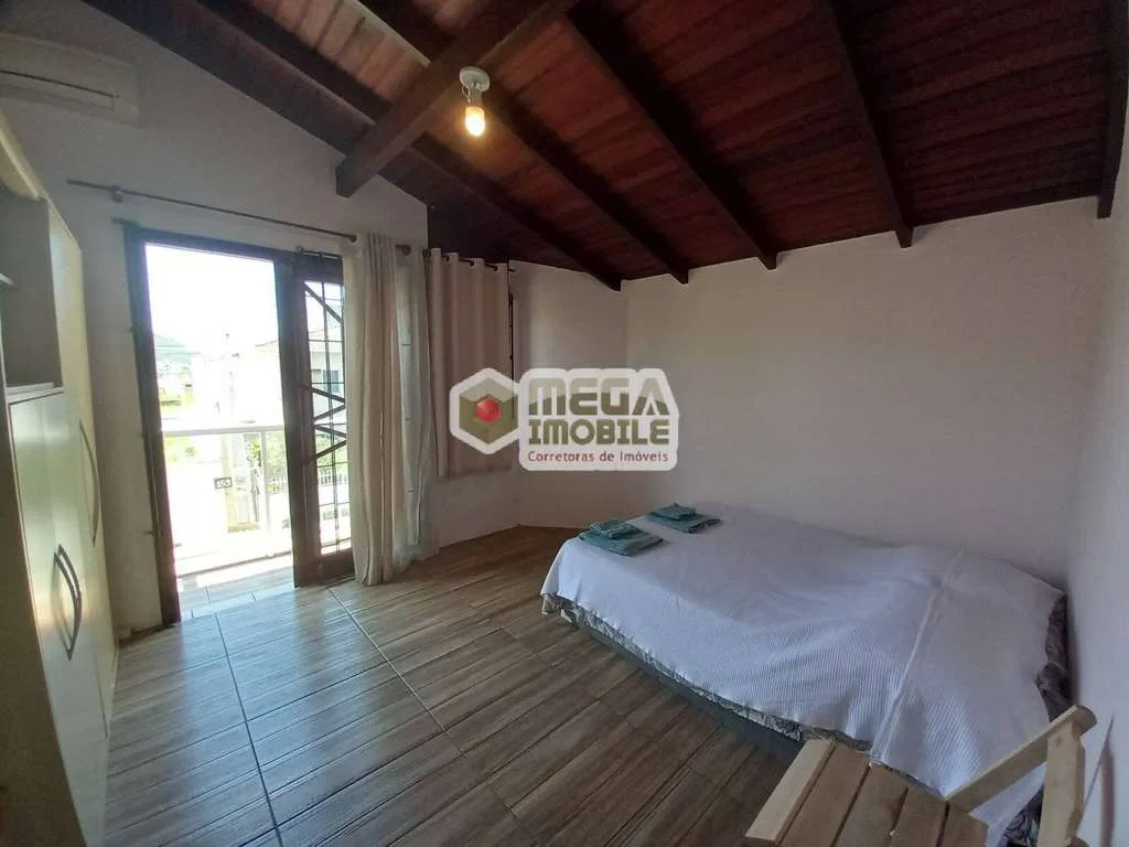 Casa mobiliada, 130 m², com varanda gourmet
