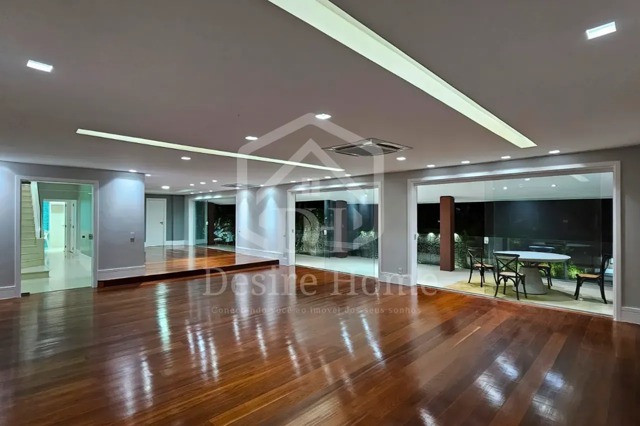 Casa com 4 quartos e 5 banheiros, cozinha a gás — photo 19