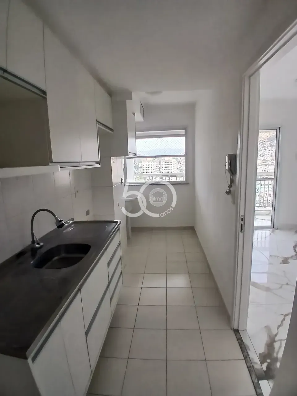 Apartamento de 2 dormitorios y 2 baños con balcón — photo 6