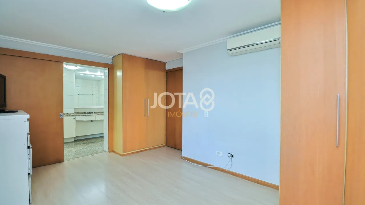 3-bedroom apartment with 129 m², private BBQ, 2 parking — photo 13