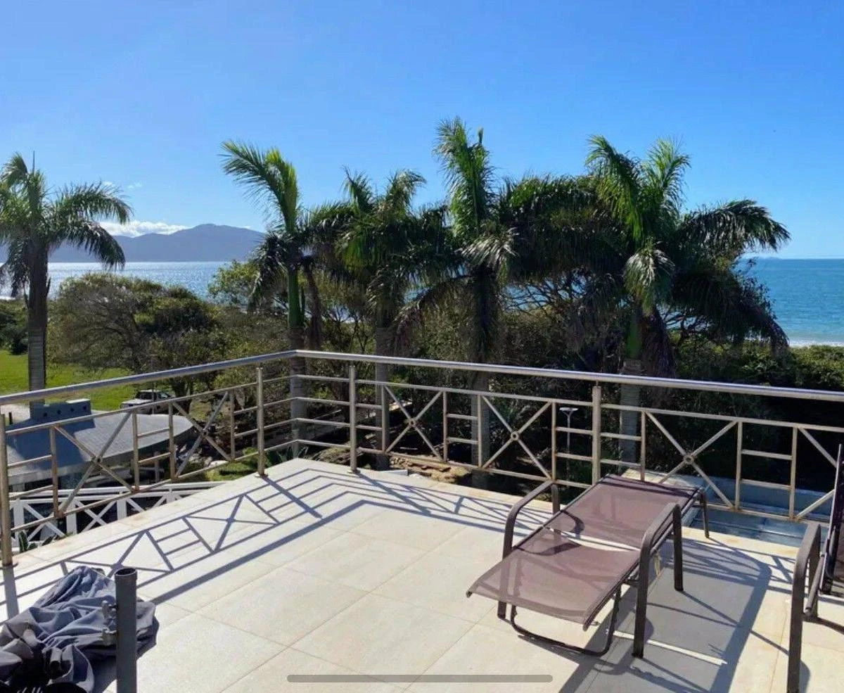 Casa de 6 dormitorios con vista al agua en Florianópolis — photo 43