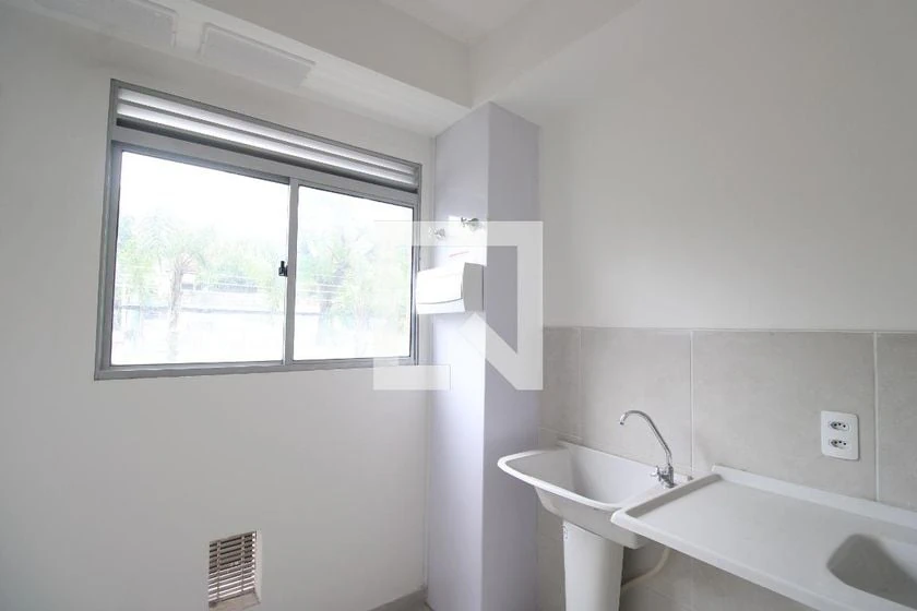 Apartamento de 2 quartos em condomínio com piscina — photo 23