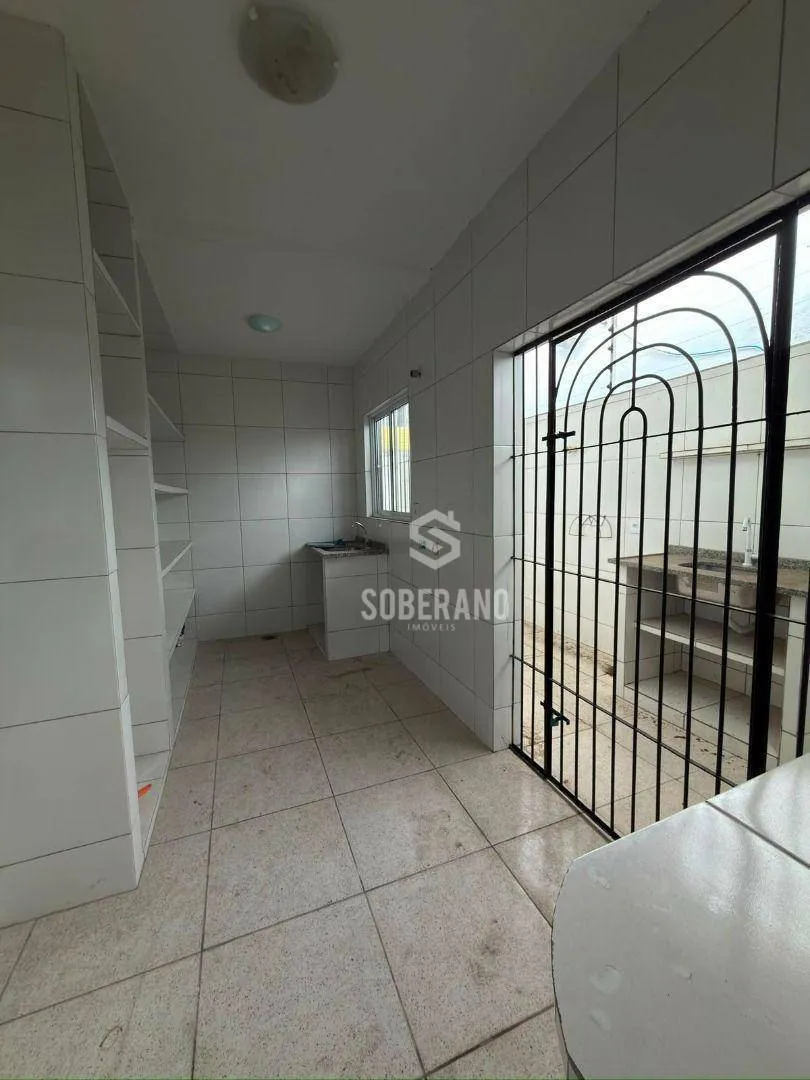 Casa para alugar com 3 quartos e 240 m² — photo 22