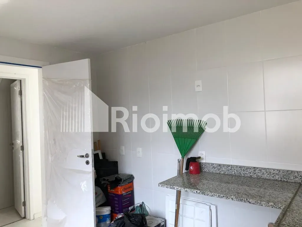 Duplex house with 3 suites and 5 bathrooms, 366 m² — photo 21