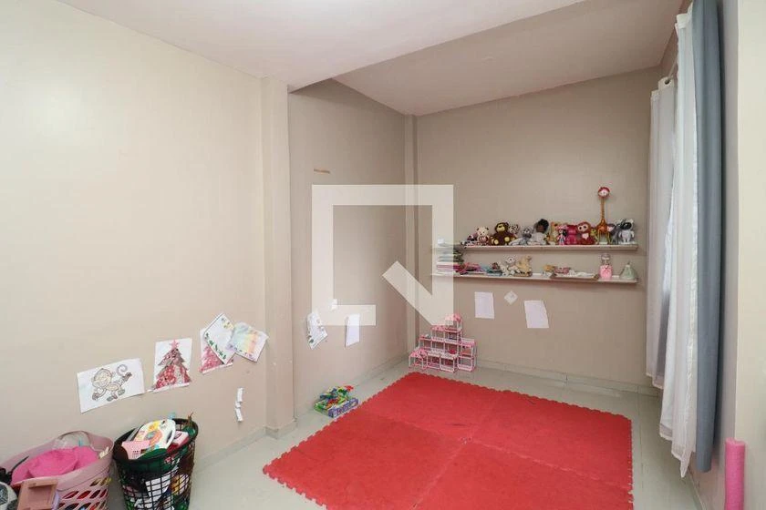 Home office in a 10-bedroom house, 747 m² — photo 15