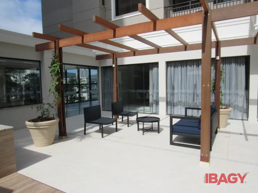 2-bedroom apartment in a building with a sauna — photo 47
