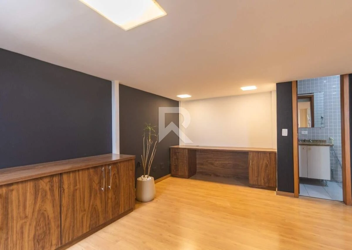 277 m² furnished apartment with 1 en-suite and 2 parking