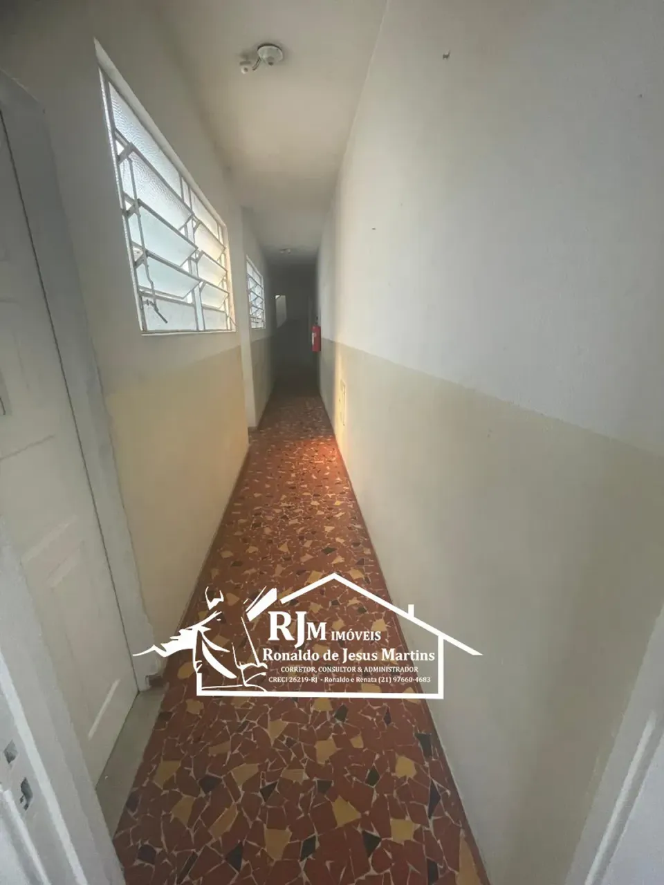 Квартира 65 м² с 2 спальнями и отдельной кухней — photo 16