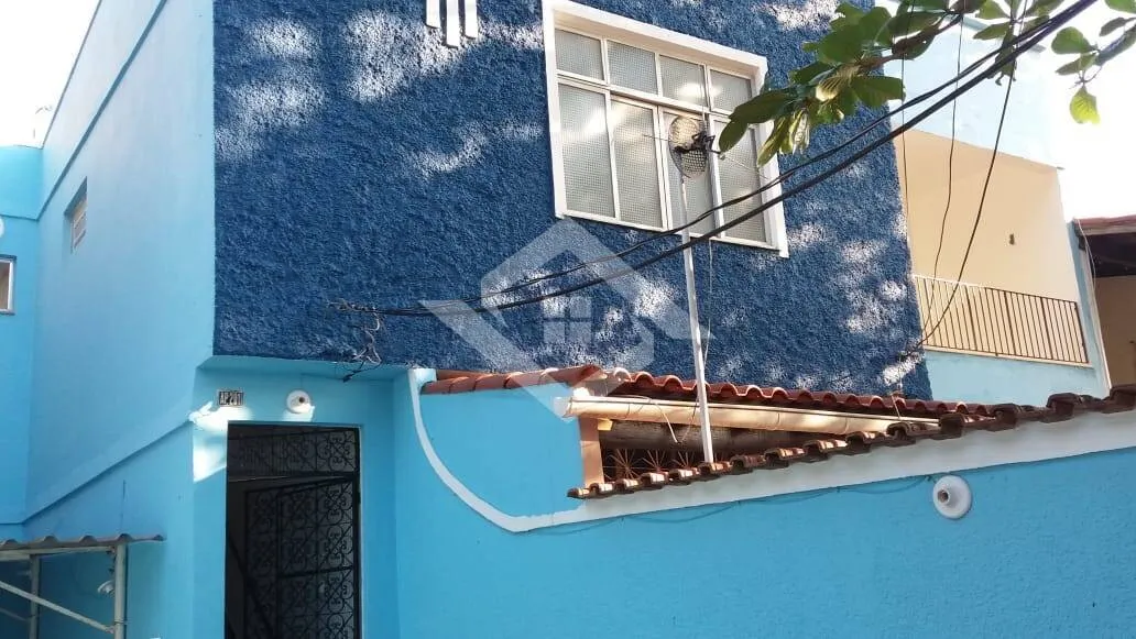 House with 3 bedrooms and 2 bathrooms with a balcony — photo 8