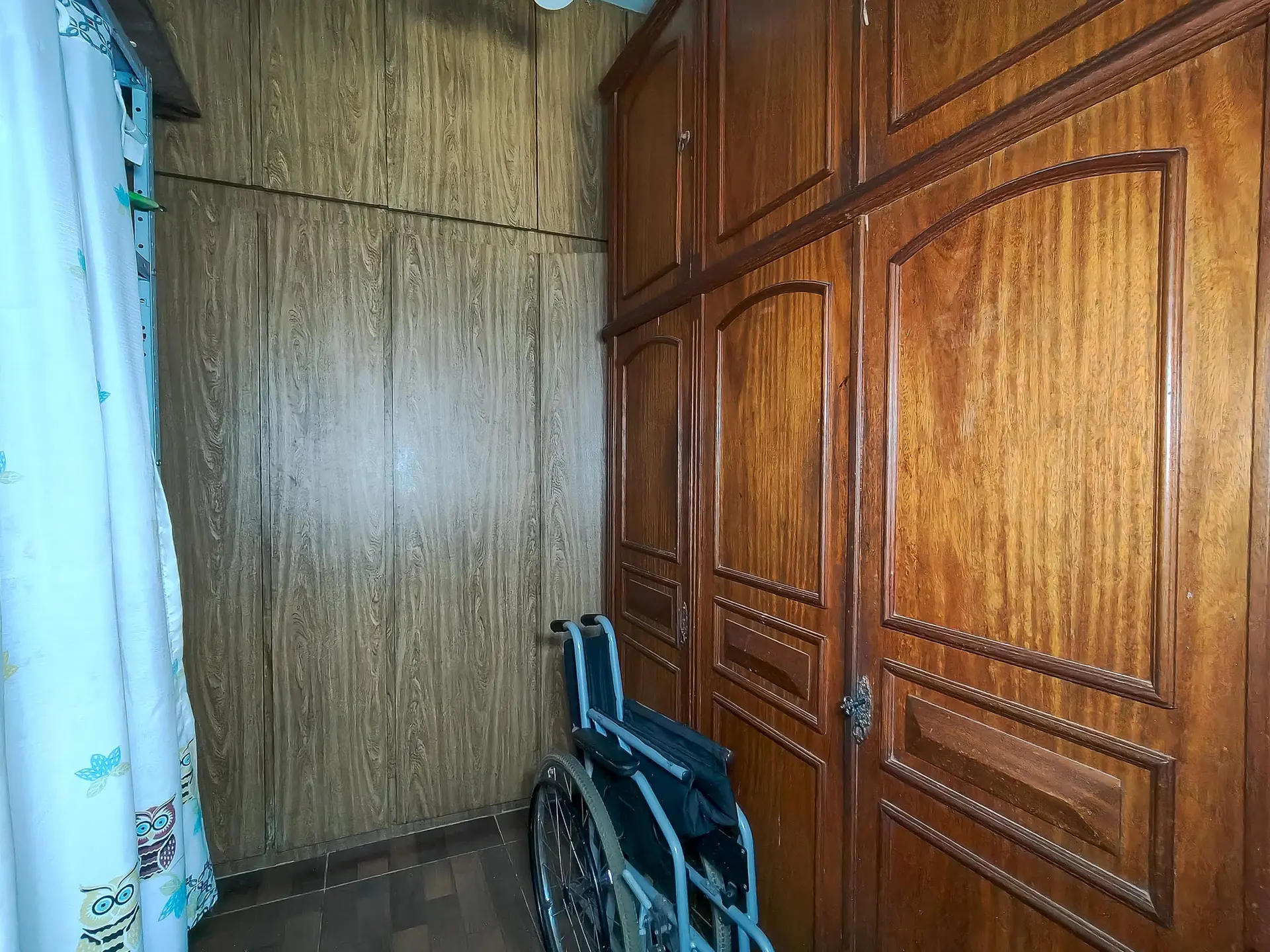 Furnished 3-bedroom apartment with 2 bathrooms — photo 32