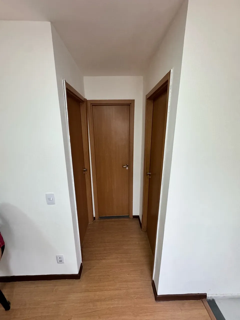 Wood or laminate floors in a 2-bedroom apartment, 42 m² — photo 11