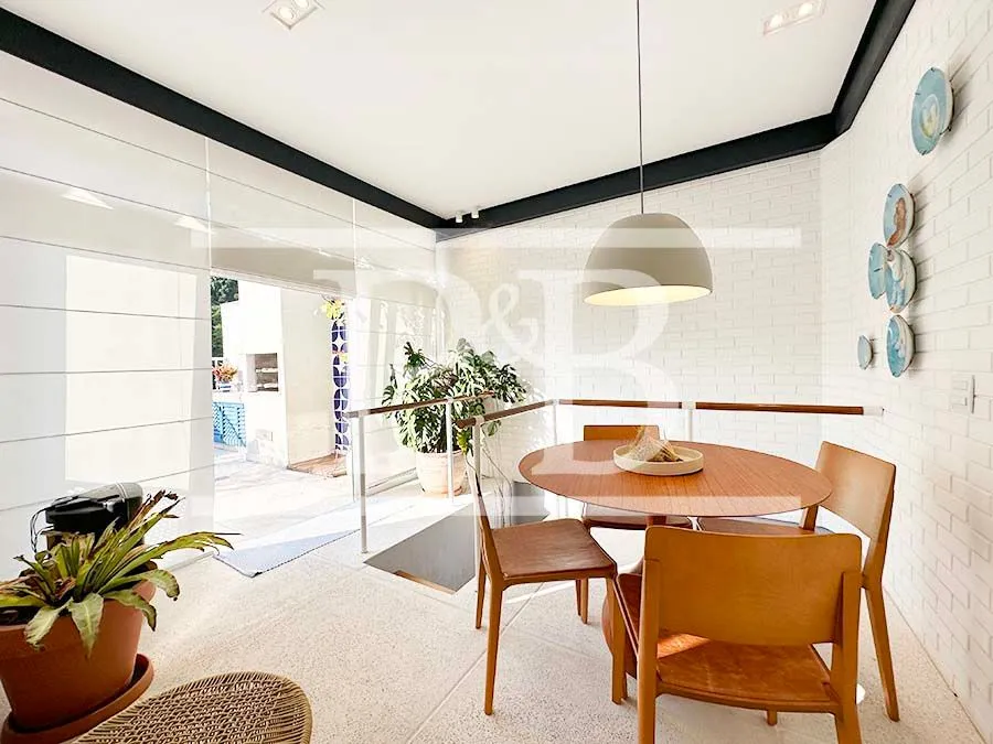 Penthouse with 2 bedrooms, 3 bathrooms and 160 m² — photo 4