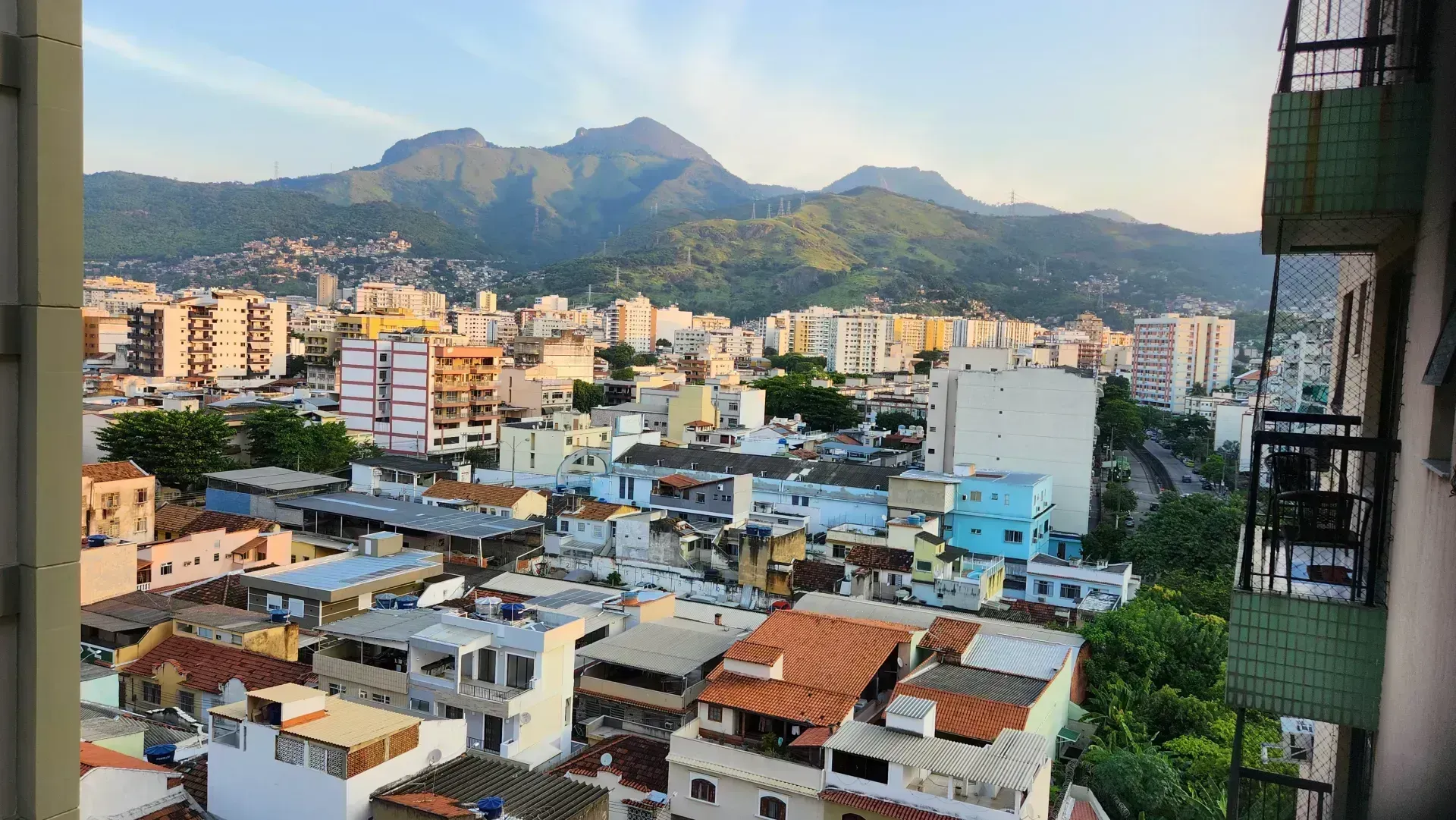 Apartamento de 2 quartos com cozinha fechada e jardim privativo — photo 22