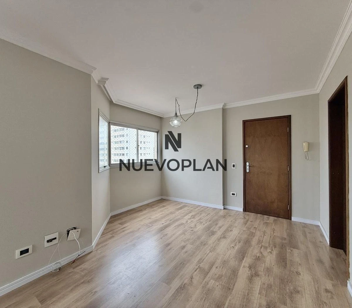 Floor-to-ceiling windows in a 3-bedroom apartment, 77 m² — photo 17