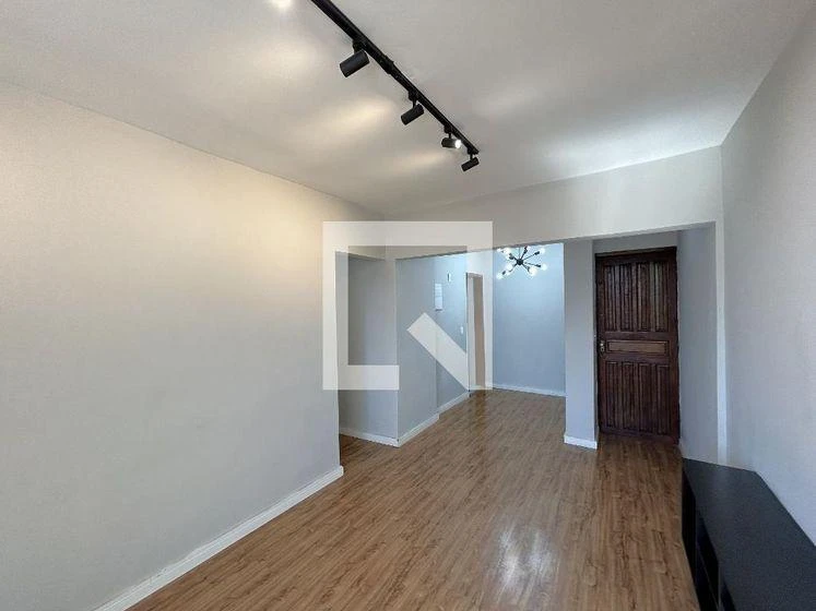 63 m² apartment with a home office and a washing machine — photo 15