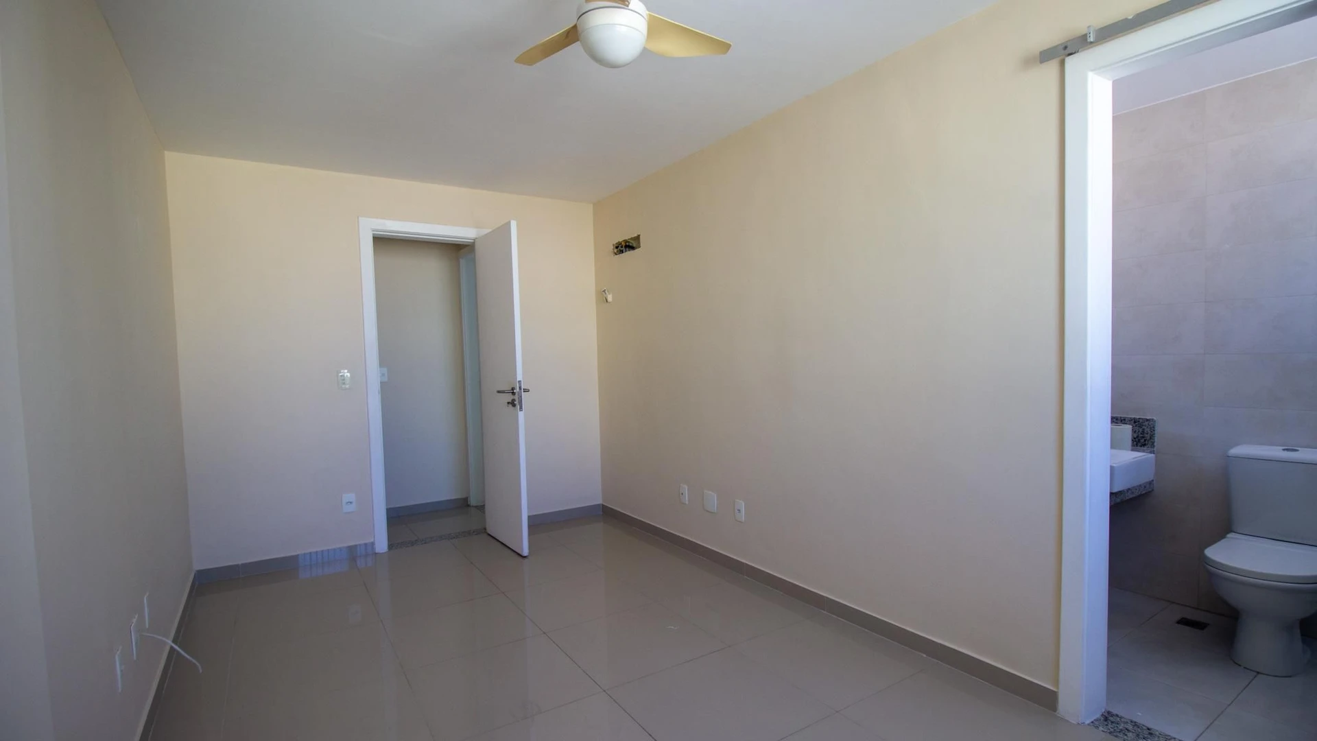 Apartamento com 3 suítes e 4 banheiros com varanda — photo 27
