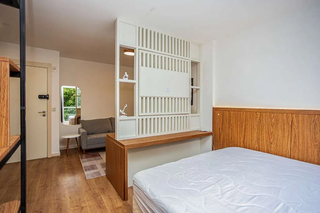 Furnished studio, 36 m², with a washing machine — photo 4