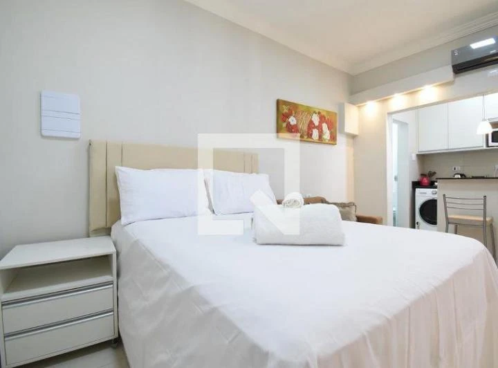 Furnished studio 25 m² with 1 bedroom and no parking — photo 6
