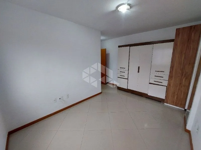 Apartment, 83 m², with a home office — photo 12