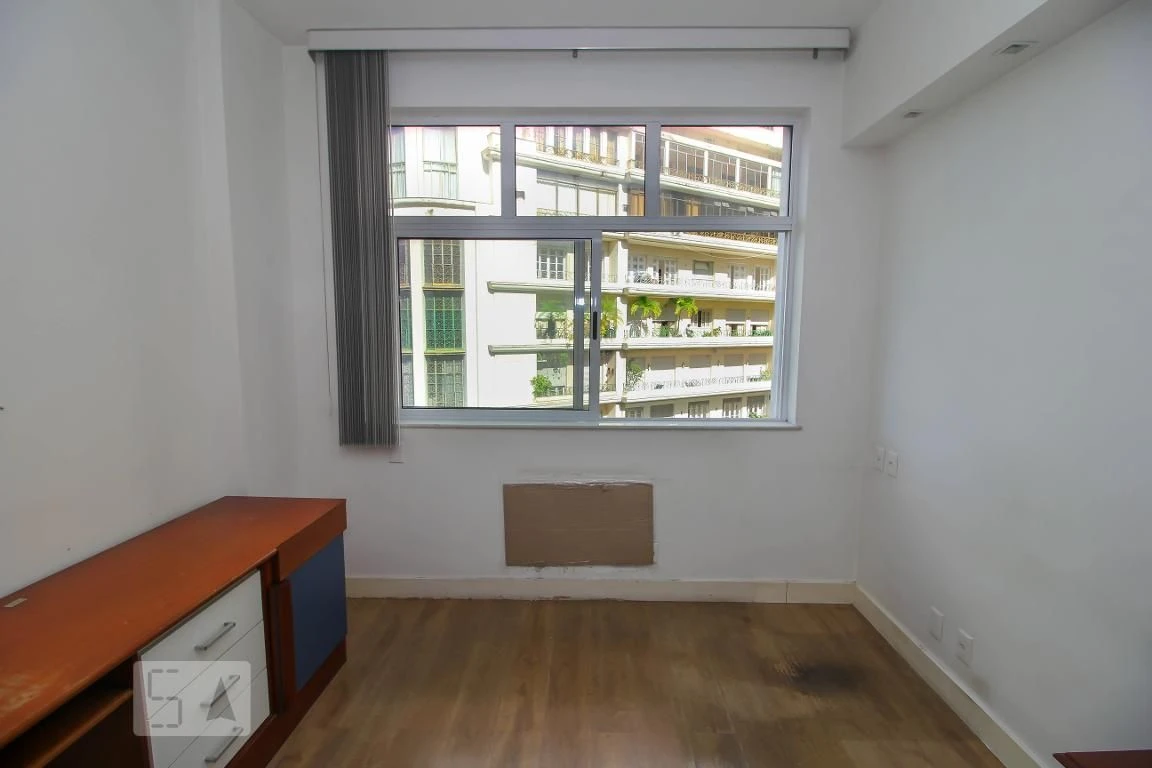 3-bedroom apartment with a home office — photo 26