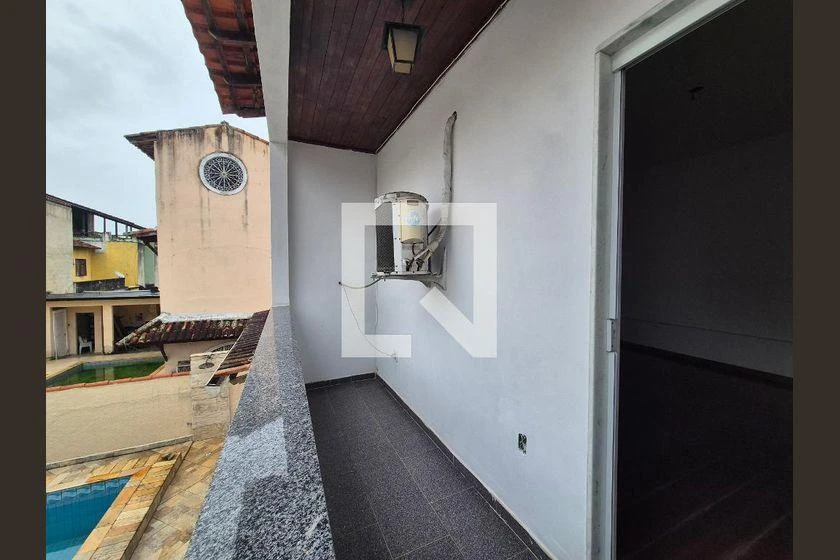 Condominium house with 3 bedrooms and private garden — photo 34