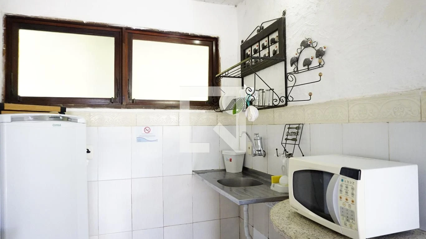 Apartamento amueblado de 2 dormitorios con balcón — photo 13