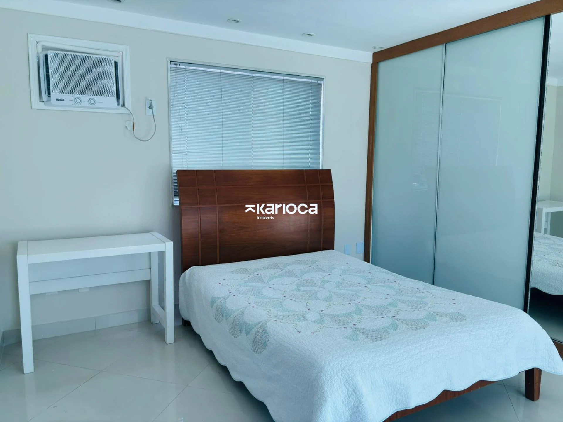 Furnished house with 6 en-suites and a private pool — photo 17