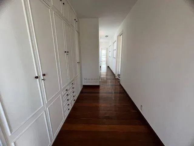 Apartamento com 4 dormitórios e varanda, 390 m² — photo 8
