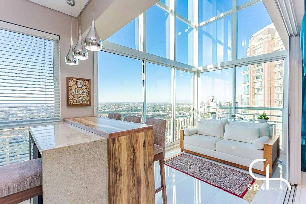 Rental apartment with 3 bedrooms and 5 bathrooms