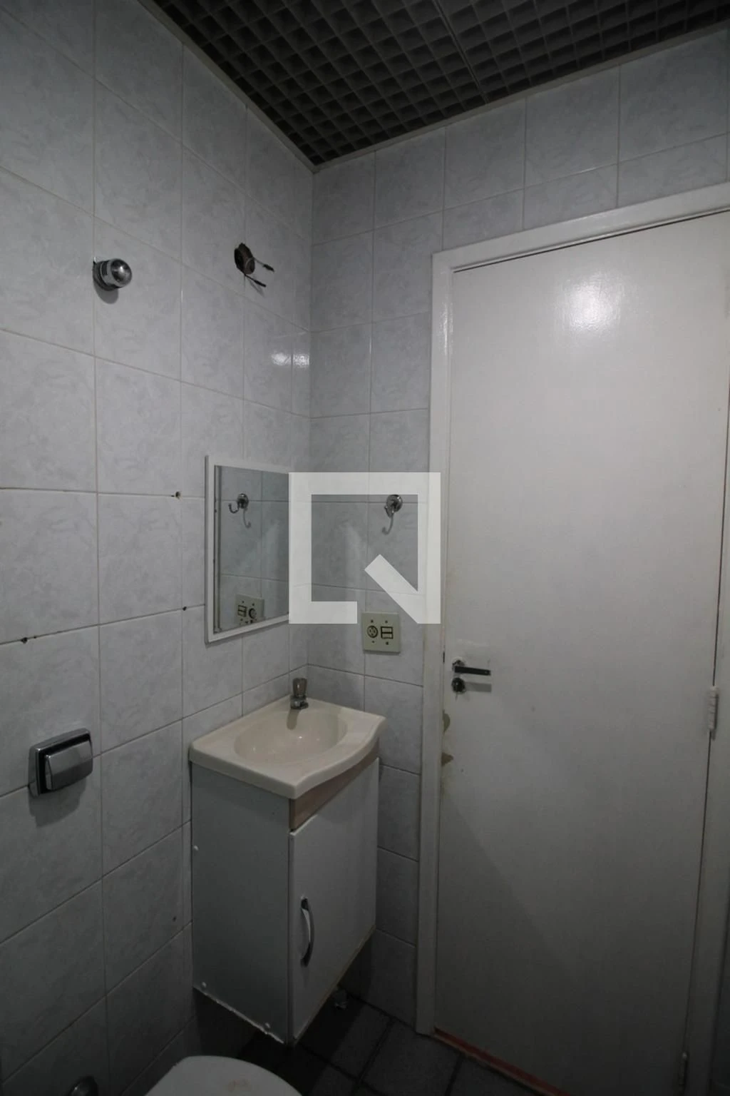 3-bedroom apartment with 95 m² and a balcony — photo 45