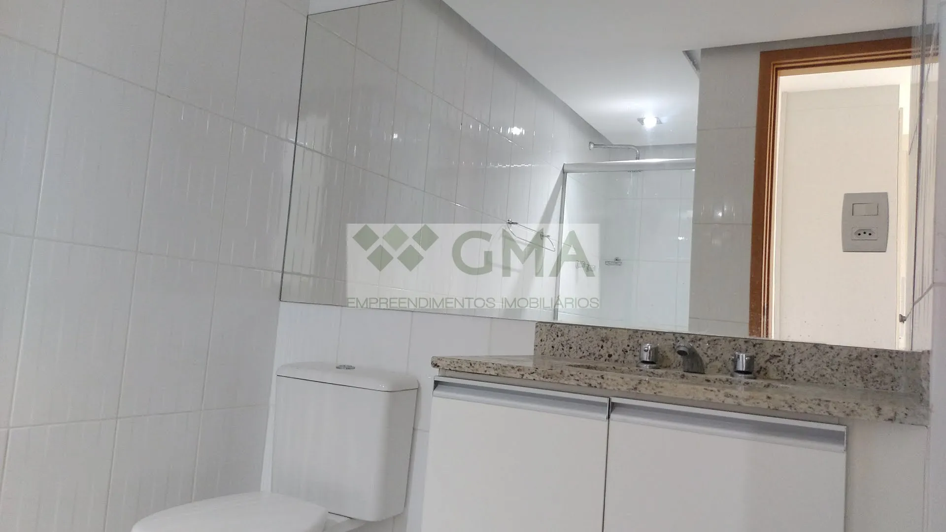 205 m² apartment on the 5th floor with 4 bedrooms — photo 61